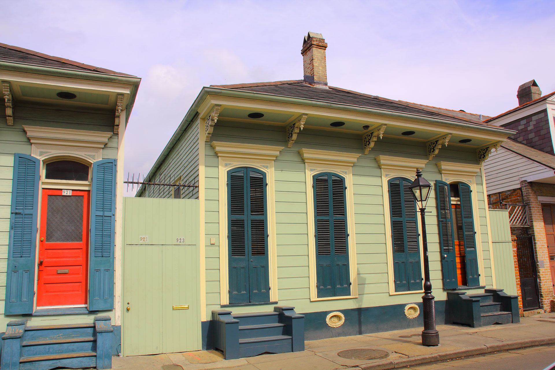 French quarter houses painted